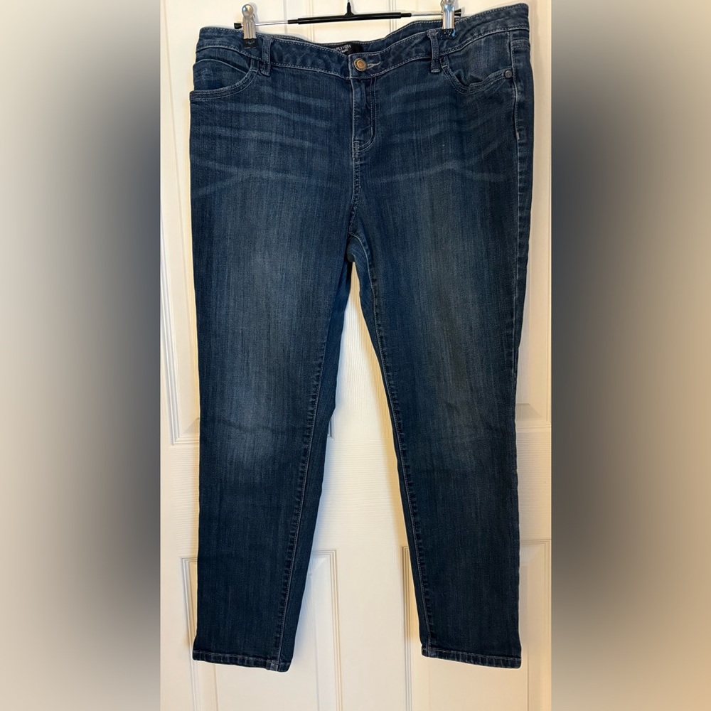 Simply Vera Vera Wang Dark Blue Straight Leg Jeans